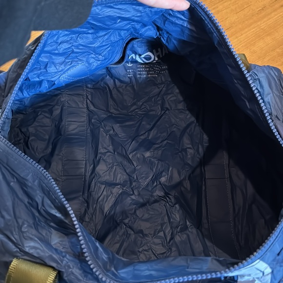 aloha duffle bag - Picture 6 of 6